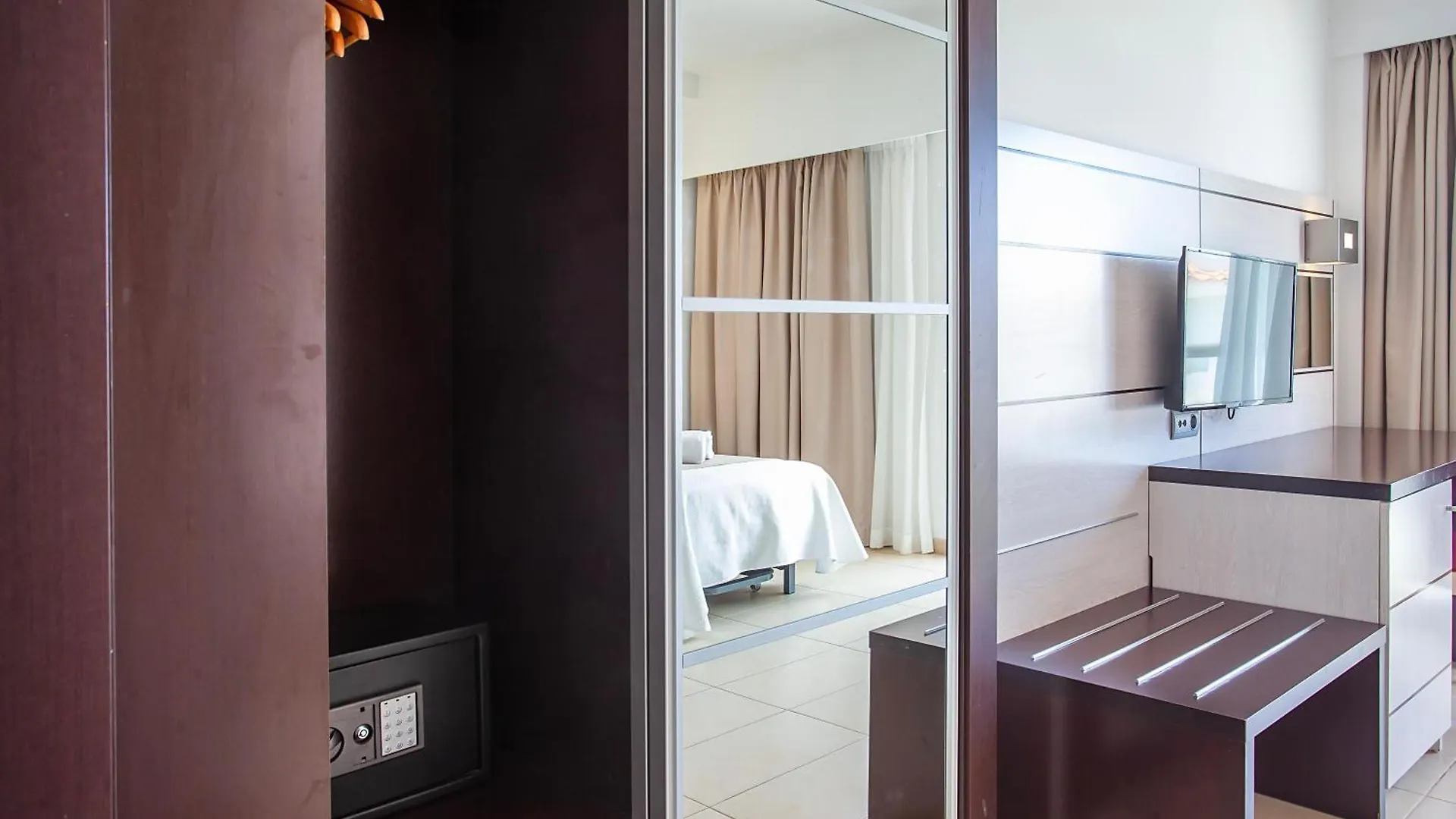 Hotel Puchet Ibiza San Antonio